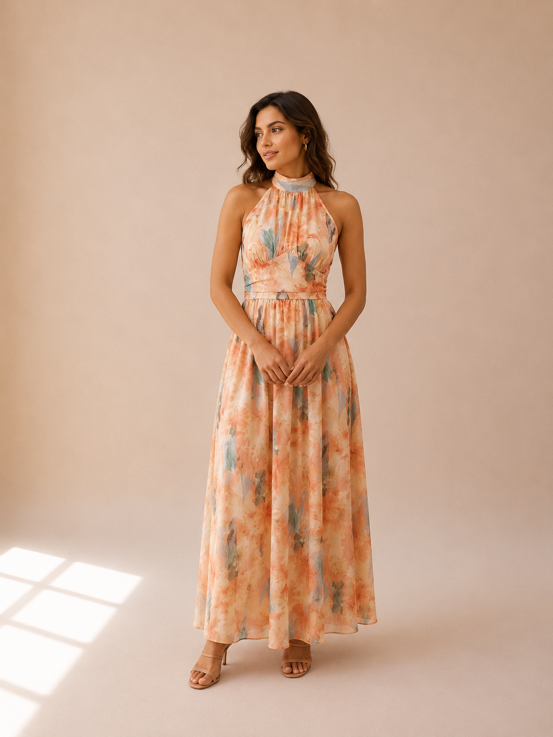 MARA | Vestido Halter Floral de Verano
