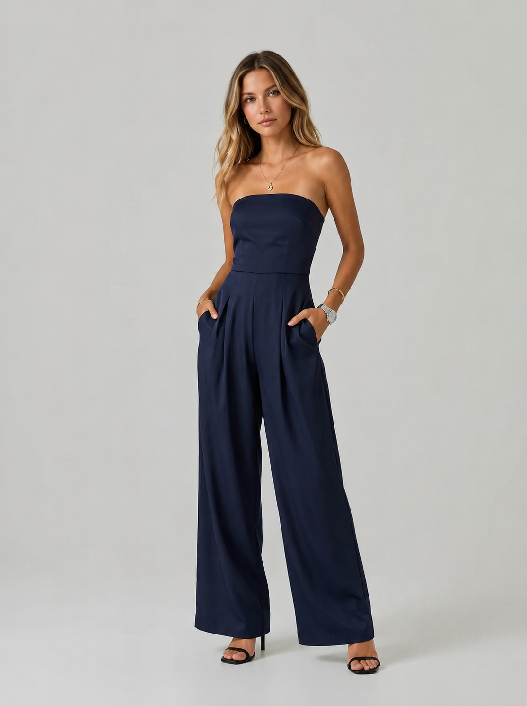BERTA | Vestido sin tirantes de pierna ancha